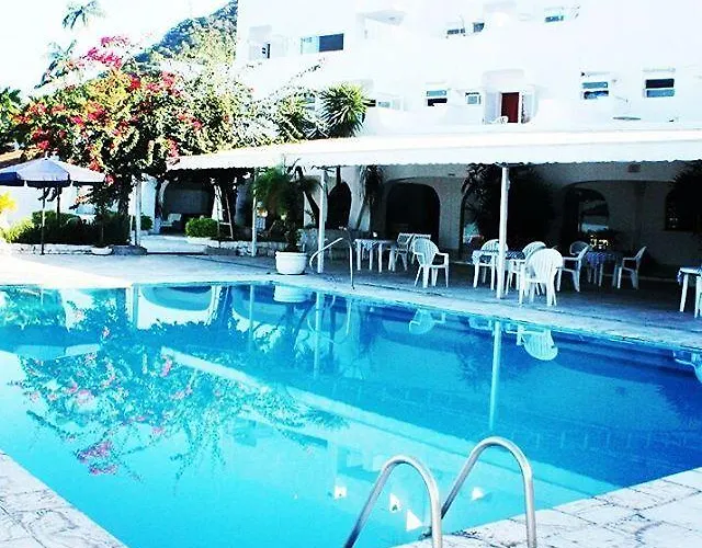 Enseada Palace Hotel
